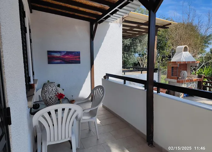 Σπίτι διακοπών Palm Garden Paradise Περβόλια